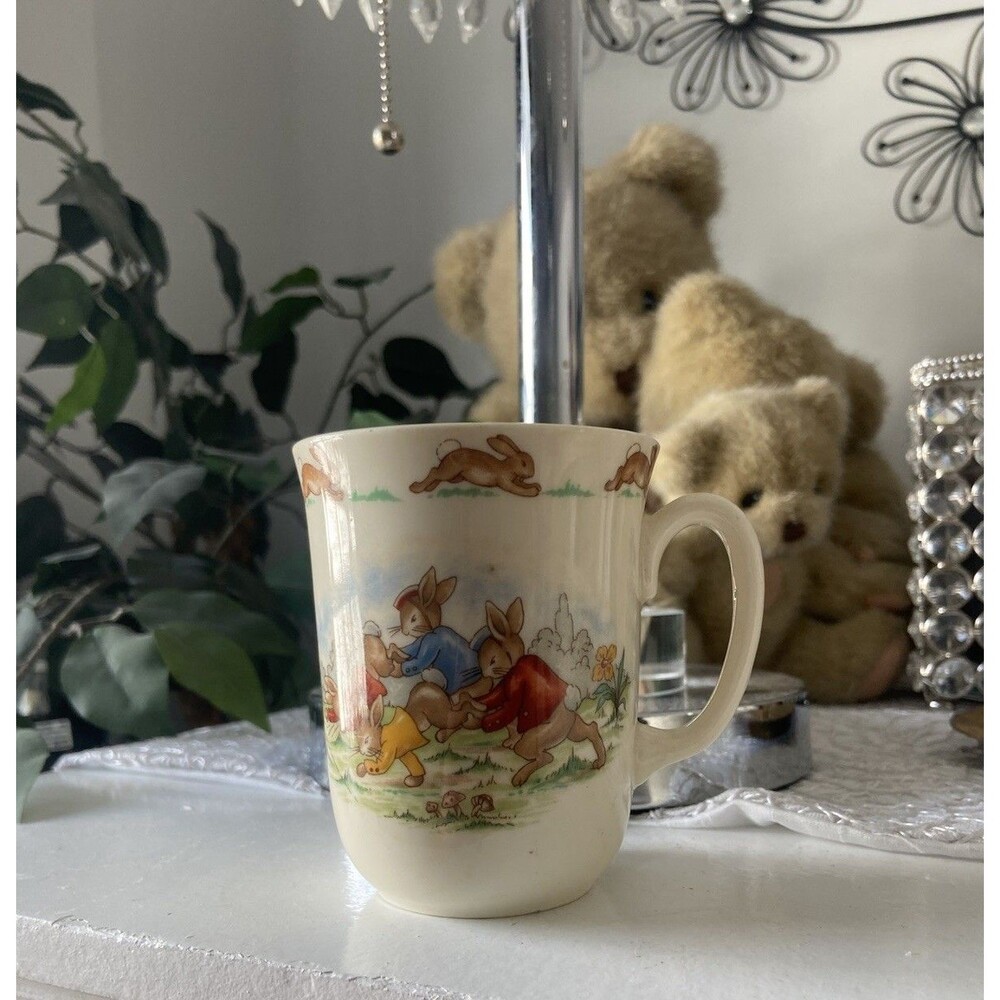 Royal Doulton Bunnykins Mug Bone China Rabbits Leapfrog Vintage 1970's